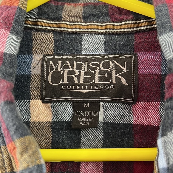 Button down shirt - Picture 2 of 5